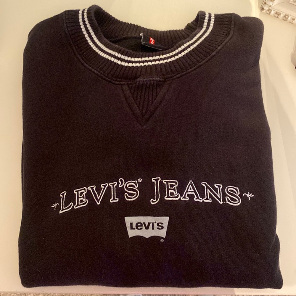 Vintage Levi’s crewneck
